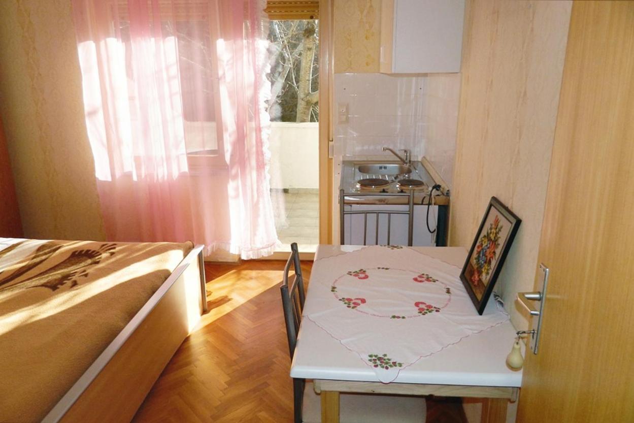 Studio Palit 3195A Экстерьер фото